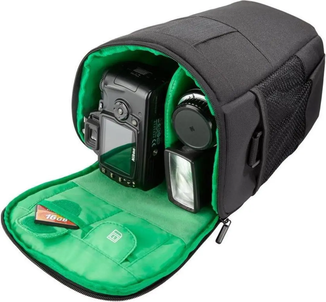 RivaCase 7440 SLR Snuittas - Zwart
