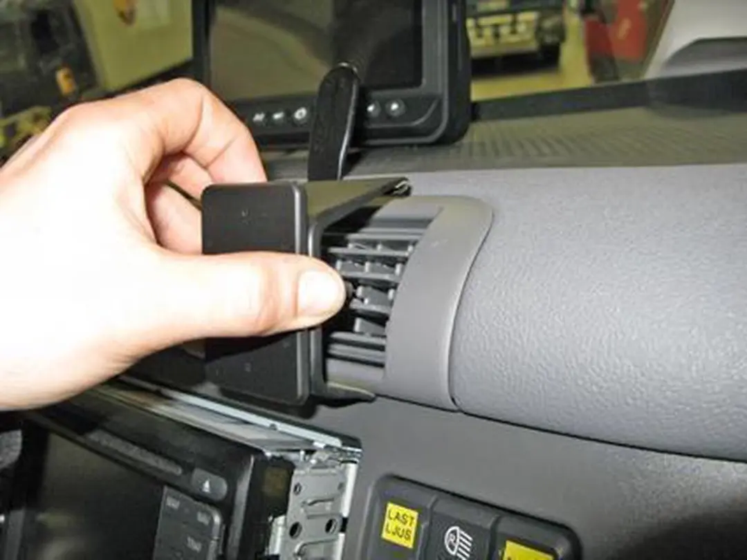 Brodit ProClip 855109 DAF CF/TATRA Phoenix Center Mount - Zwart