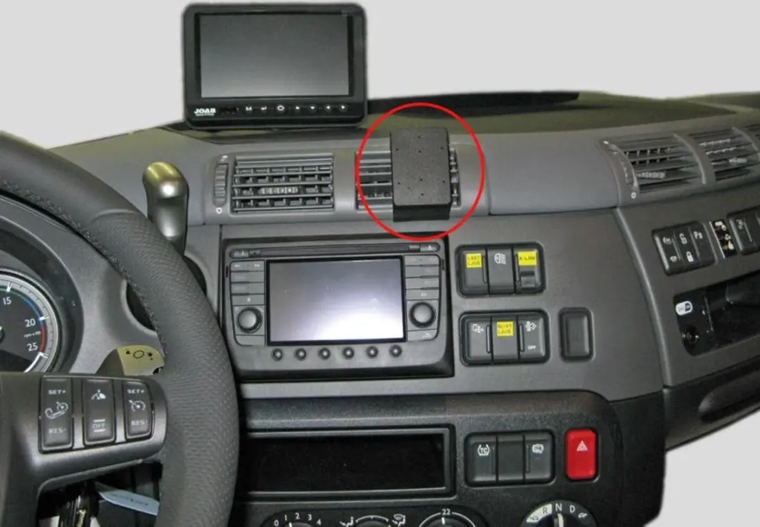 Brodit ProClip 855109 DAF CF/TATRA Phoenix Center Mount