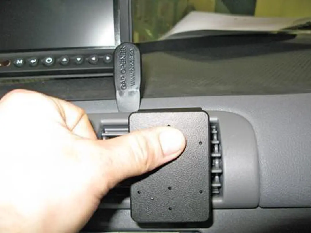 Brodit ProClip 855109 DAF CF/TATRA Phoenix Center Mount - Zwart