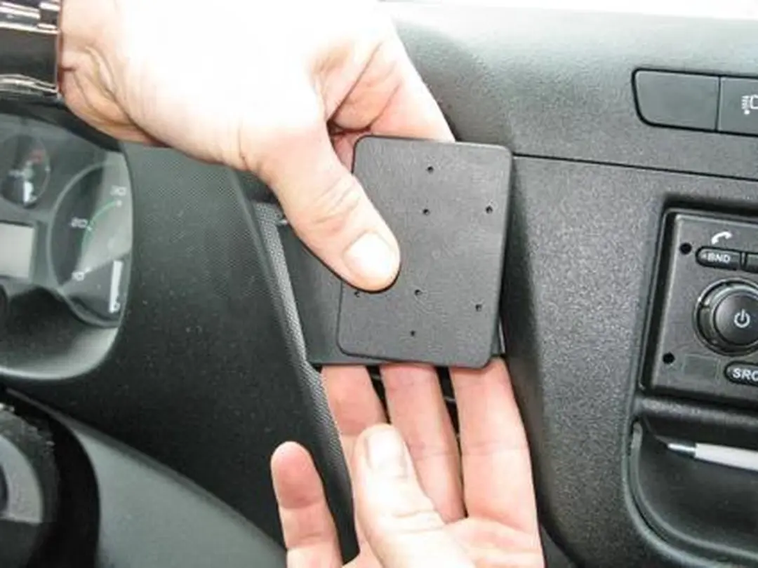 Brodit ProClip 855089 Center Mount Houder - Iveco Daily 2015 - Zwart