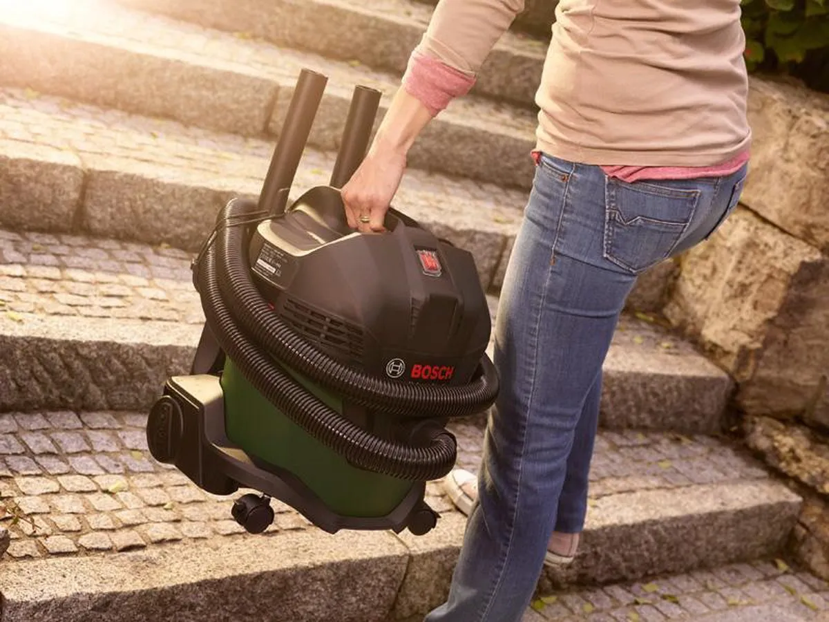 Bosch UniversalVac 15 Bouwstofzuiger 1000W - 250 Airwatts