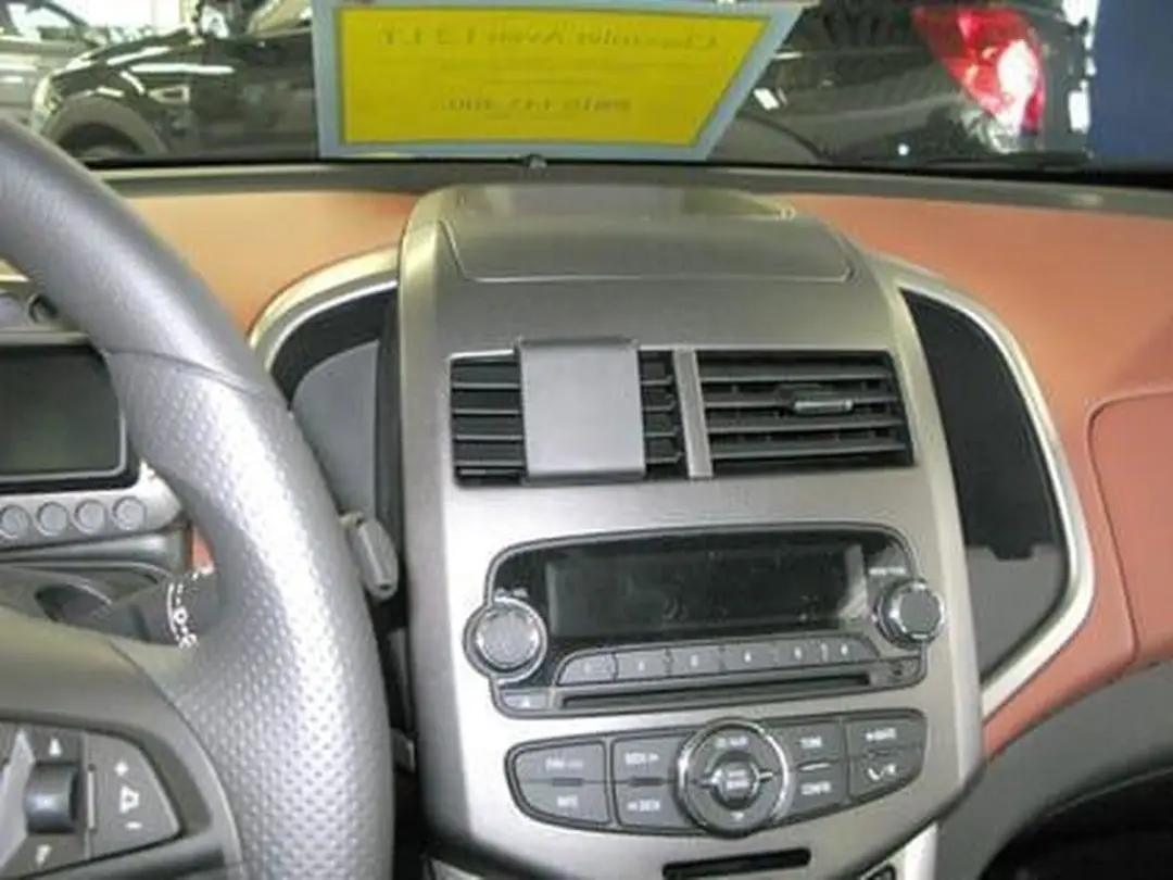Brodit ProClip Chevrolet Aveo 12