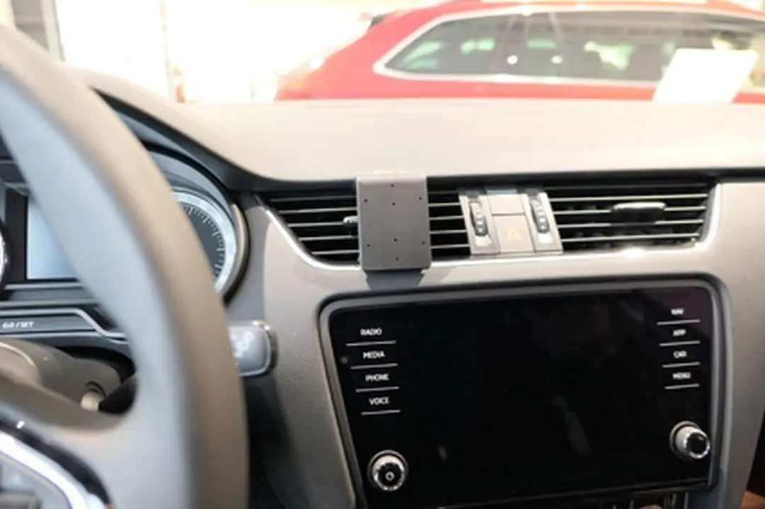 Brodit ProClip 855485 Skoda Octavia III Center Mount Houder - Zwart