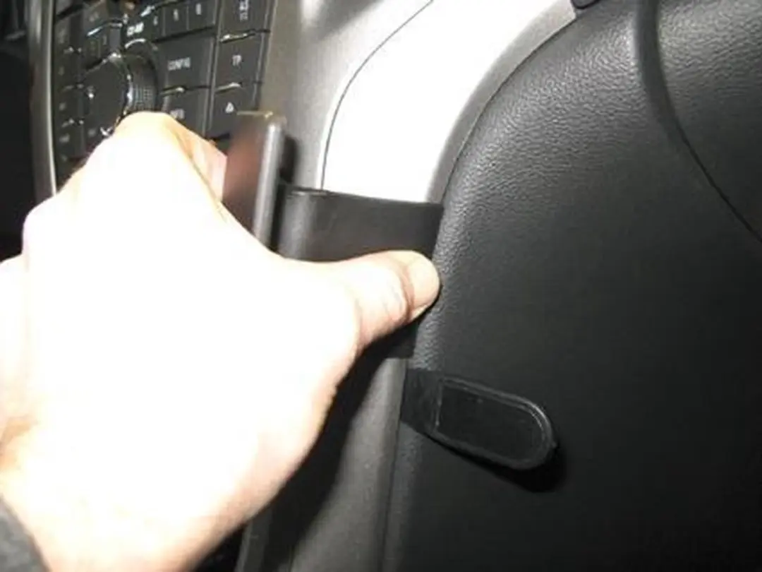 Brodit ProClip 854437 Opel Astra 2010-2015 Houder - Zwart - afbeelding 6 van 6