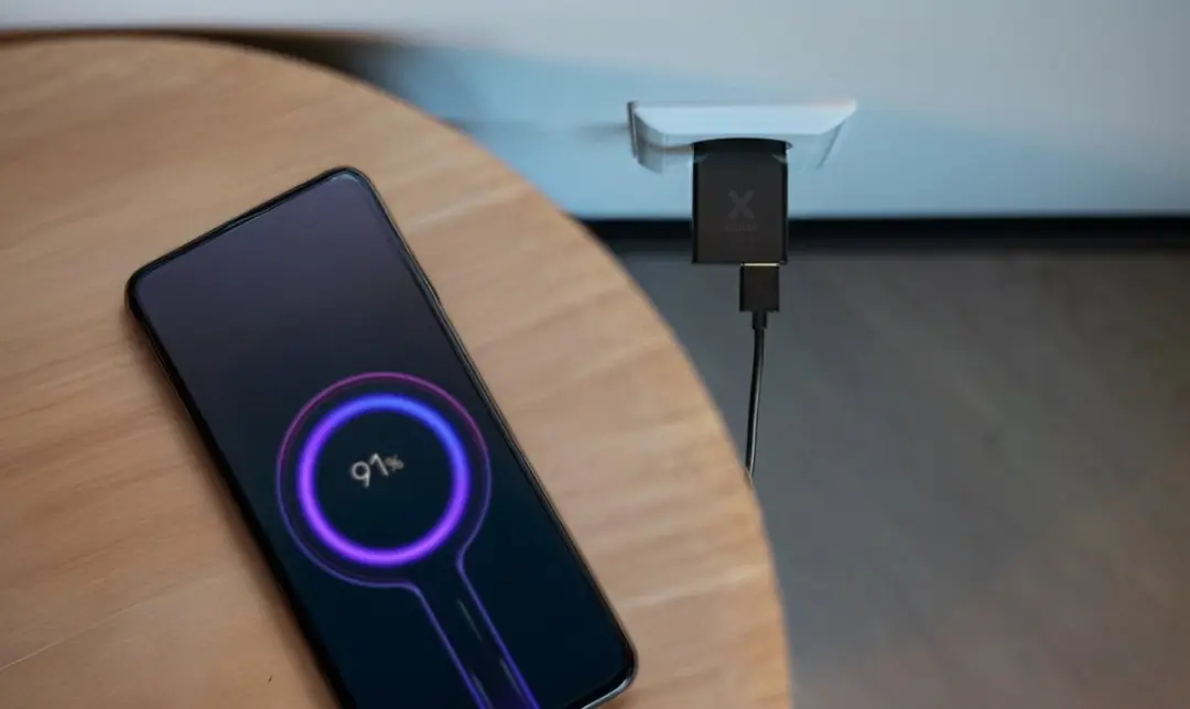 Xtorm Go2 Evolution Slimline XG2SLE0336 USB-C/USB-A Oplader 33W - 2 Poorten - Zwart