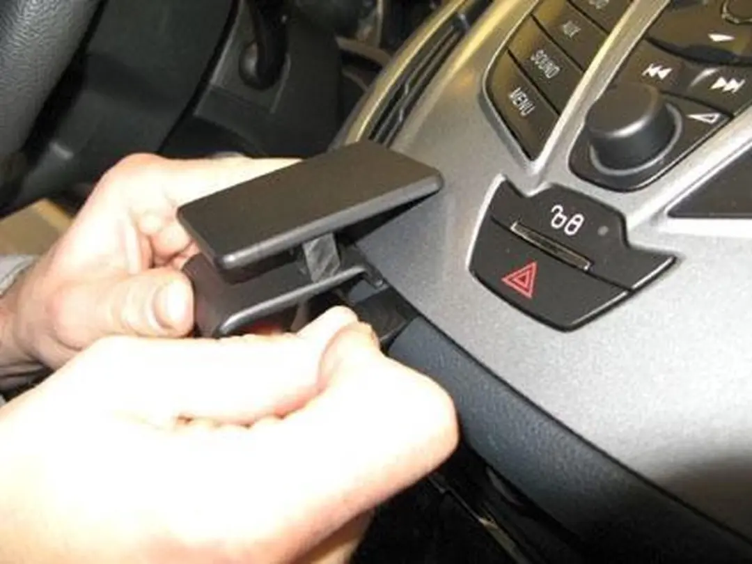 Brodit ProClip 854570 Montagebeugel - Ford C-Max/Grand C-Max - Zwart