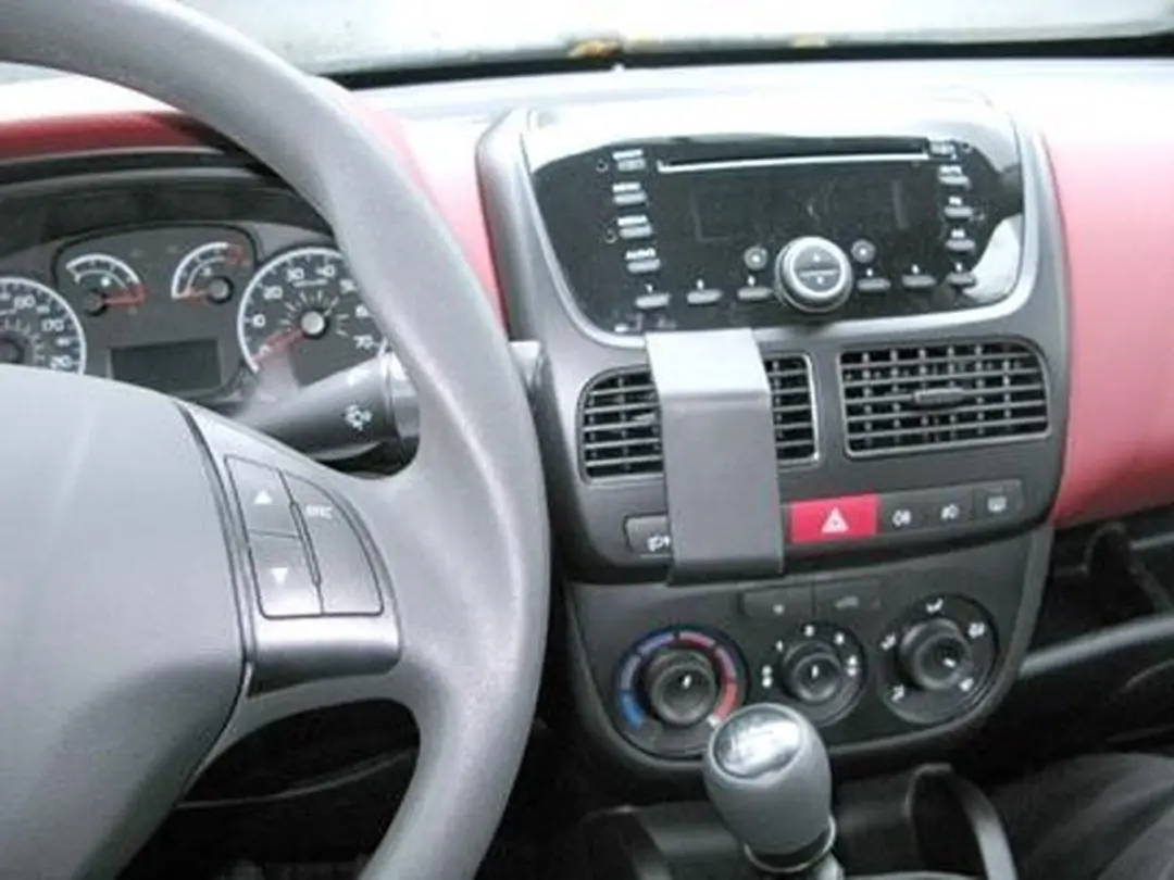 Brodit ProClip 854693 Center Mount - Fiat Doblò 10-12