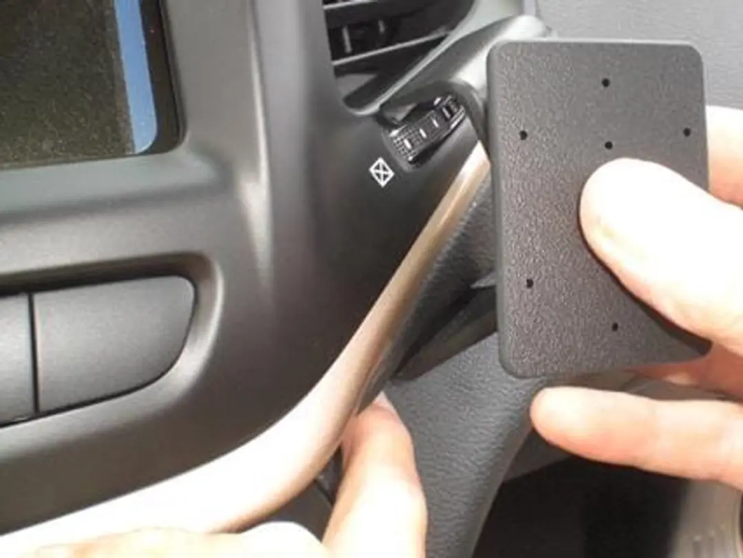 Brodit ProClip 855026 Houder - Jeep Cherokee 2014-2024 - Zwart