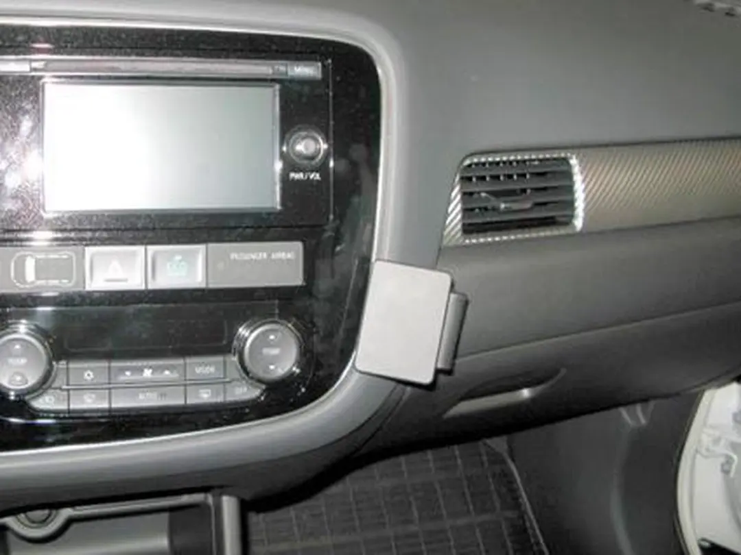 Brodit ProClip Mitsubishi Outlander 13-19
