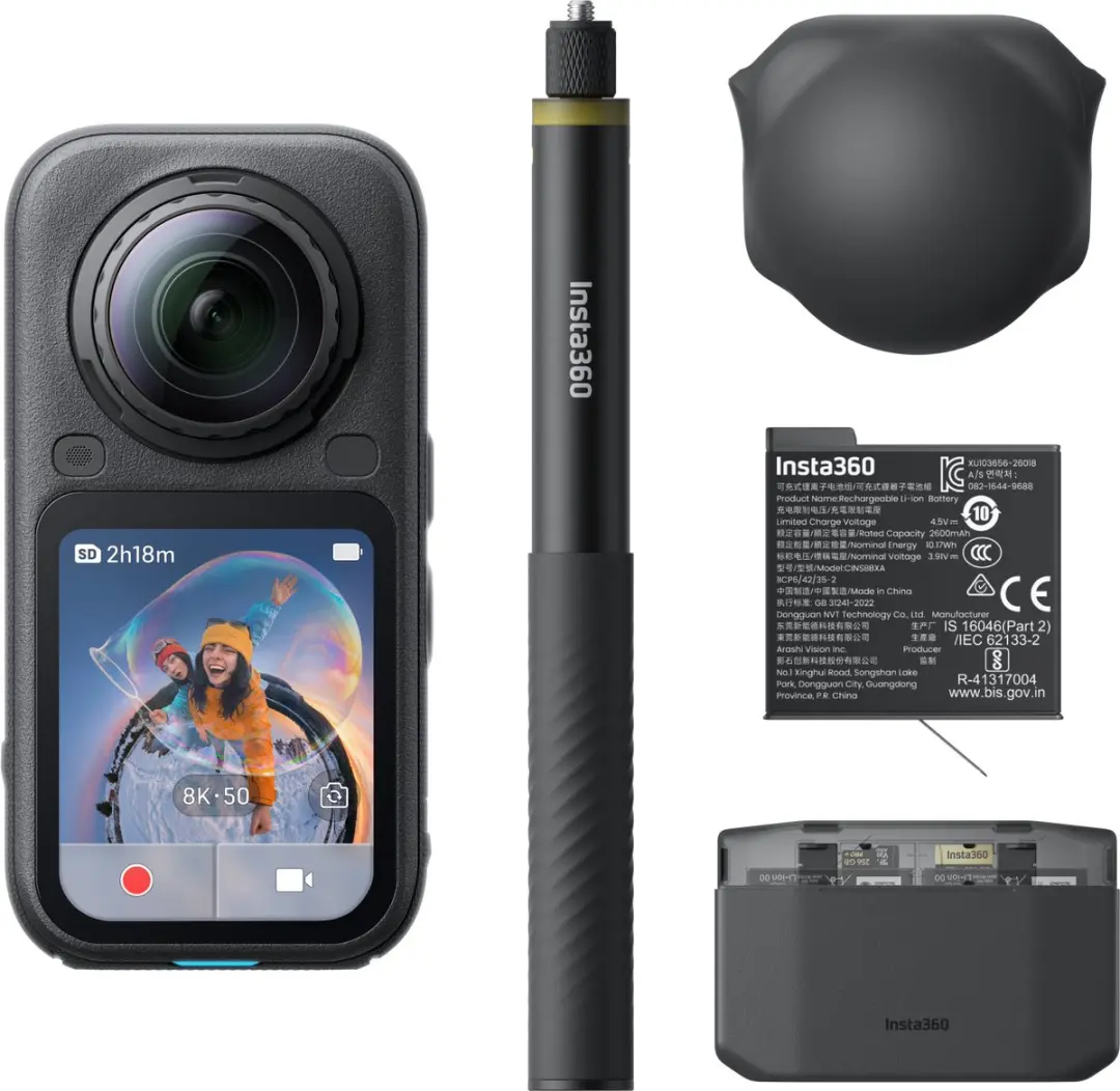Insta360 X6 Essentials Bundle Actioncam