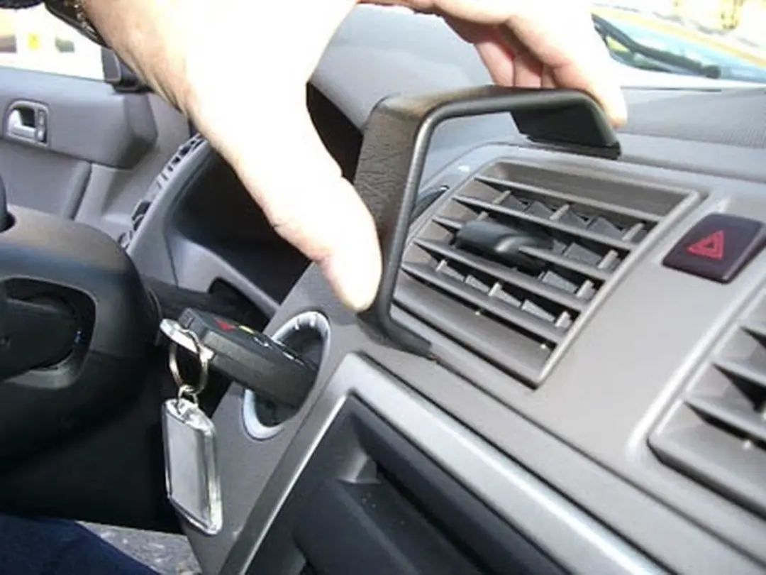 Brodit ProClip 853360 Volvo Center Mount - Zwart - afbeelding 6 van 6