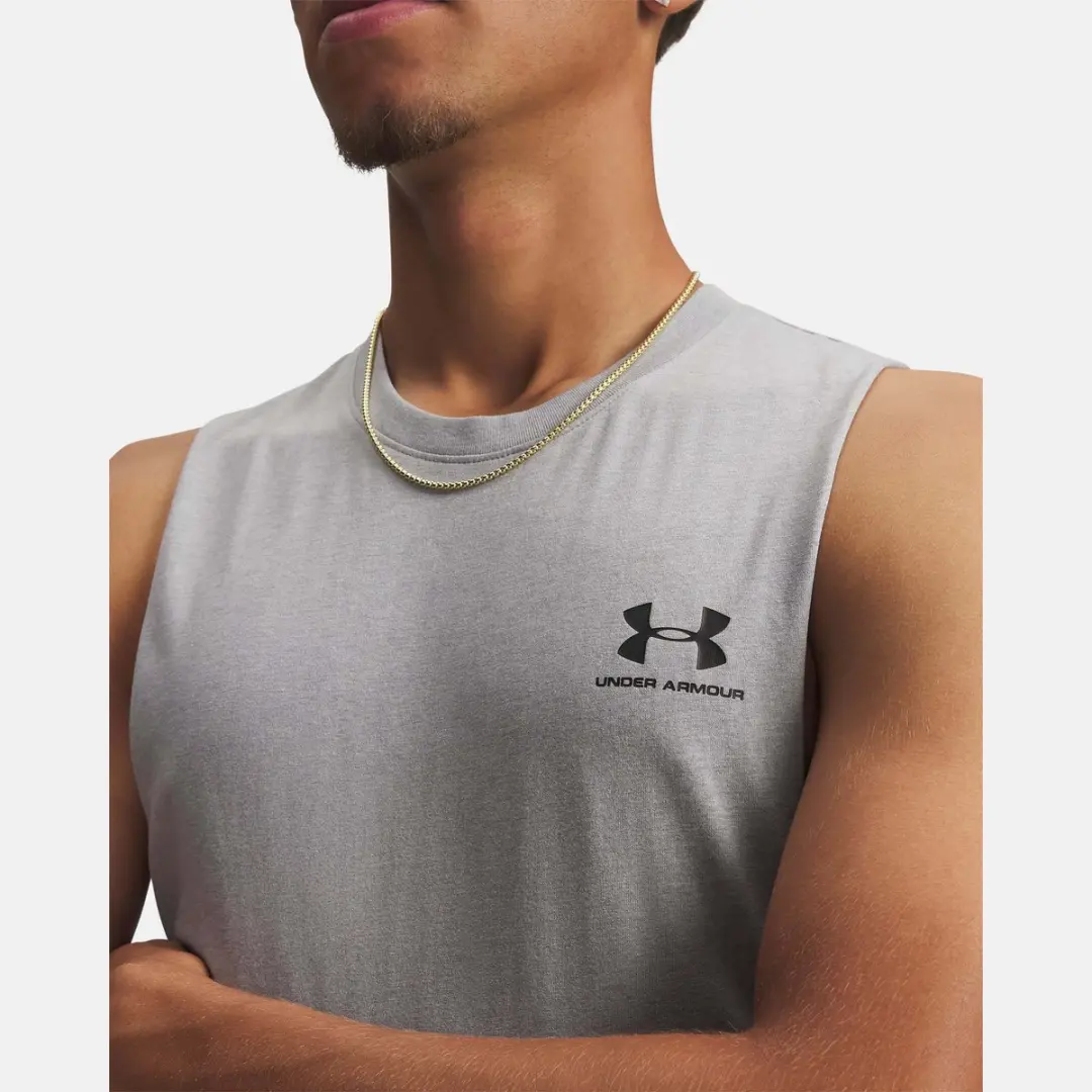 Under Armour Ua Left Chest Cut Off Tanktop - Zilver S