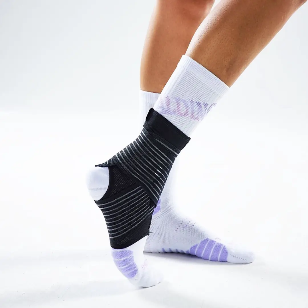 McDavid Enkelsteunverband Mesh S - Zwart
