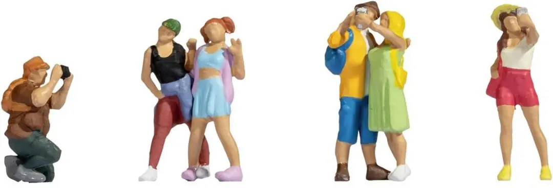 Noch 36473 N Staande Toeristenfiguur