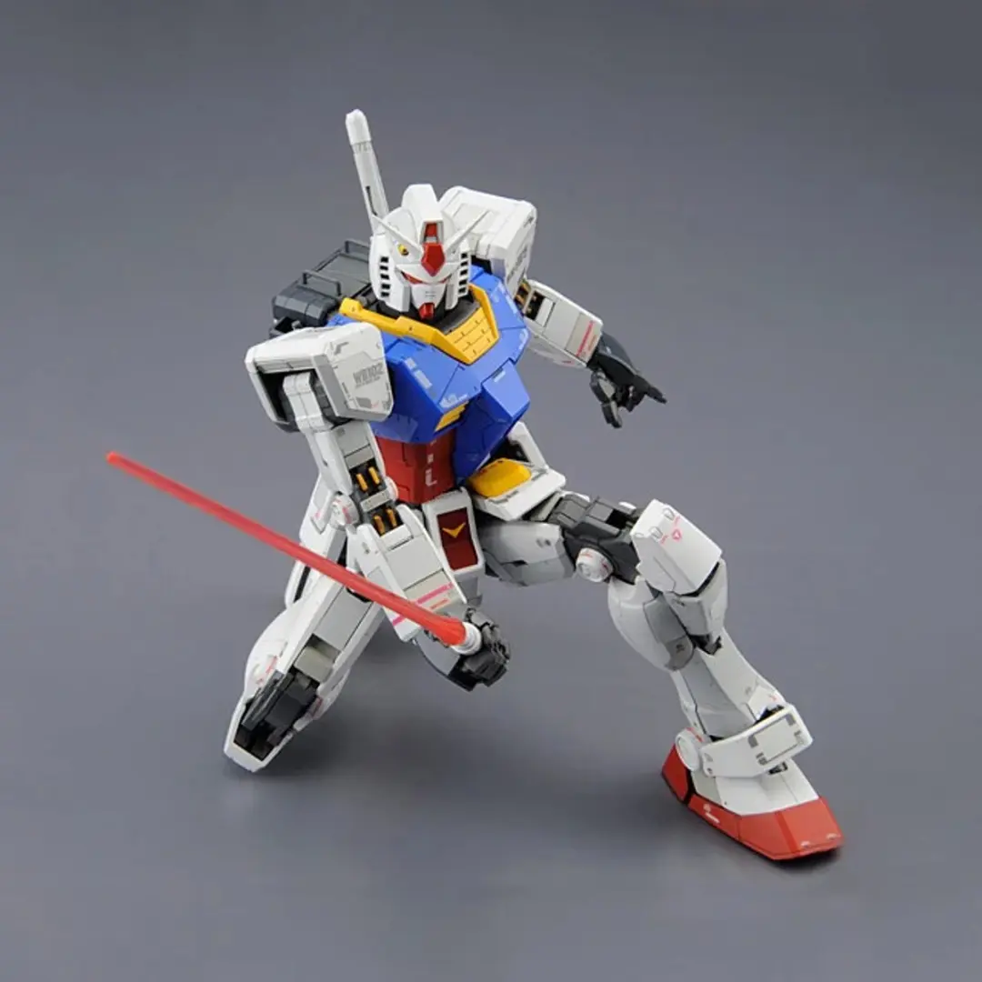 Bandai Namco 1/100 MG RX-78-2 Gundam Ver.3.0 - Multi Color