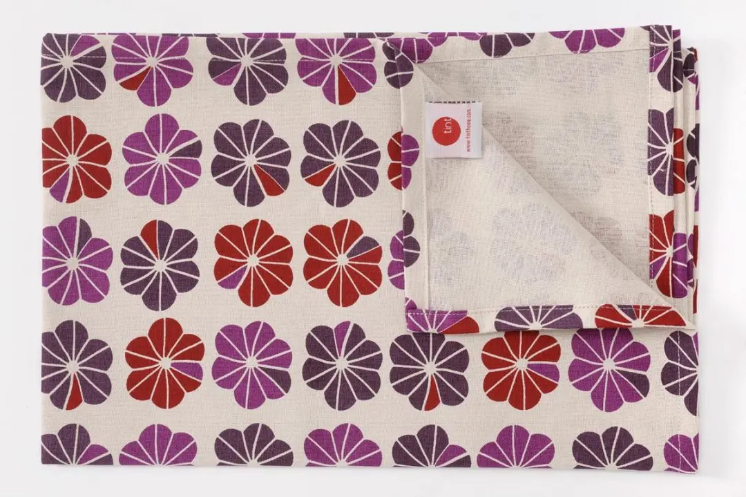 Tint Tafelloper Printed Flowers Prune 50x150cm