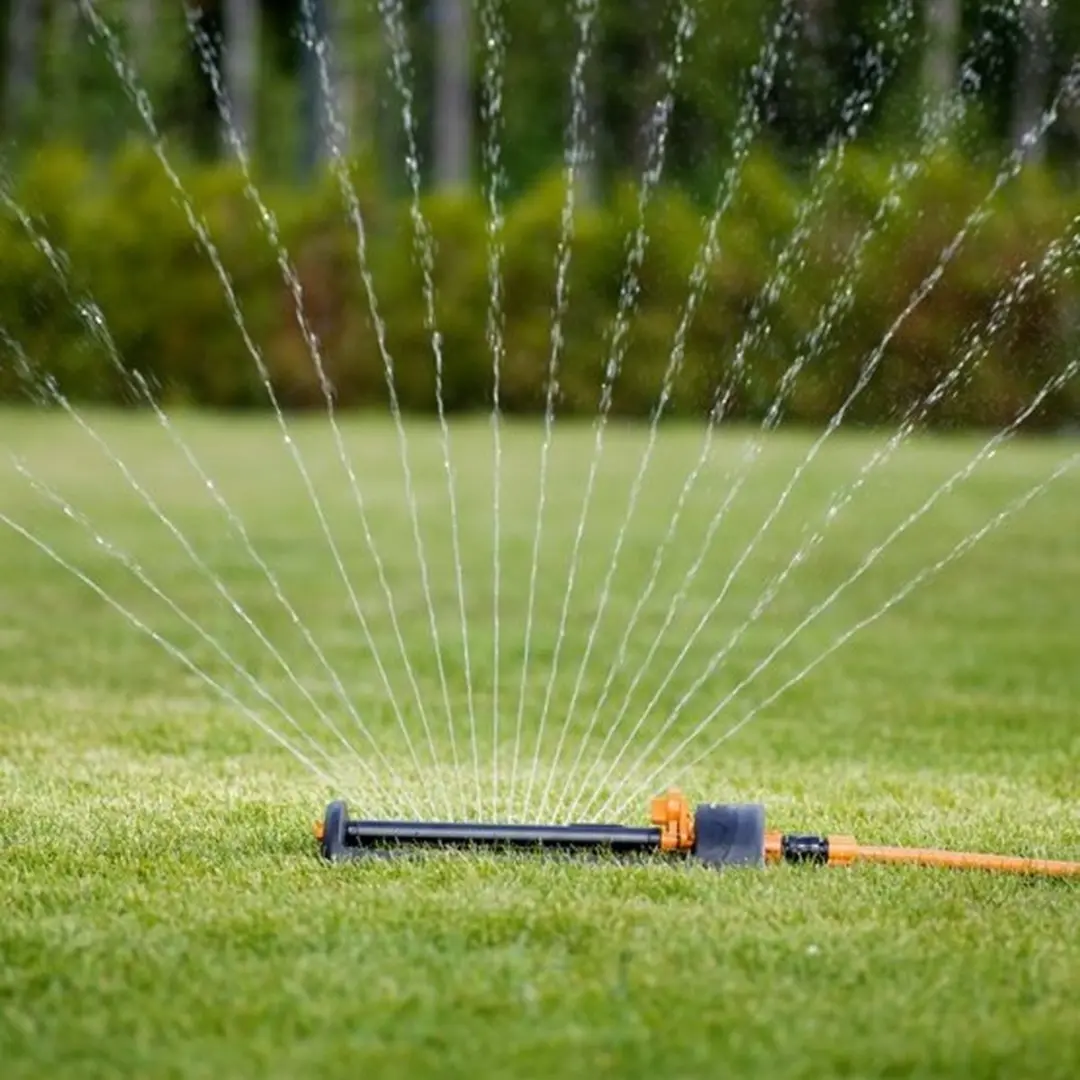 Fiskars Waterbesparende Zwenksproeier M - Kunststof