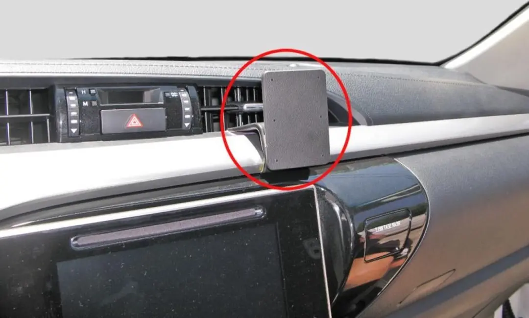 Brodit ProClip Houder Toyota HiLux 2016 - Zwart