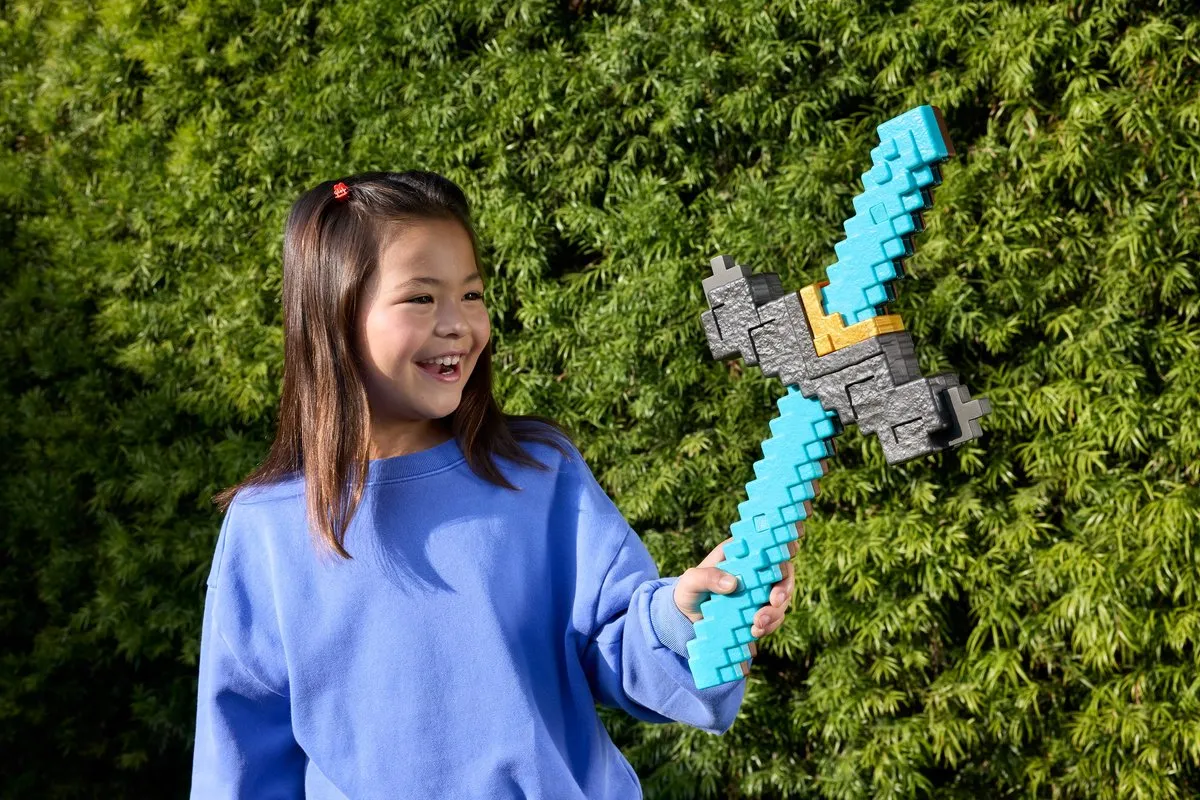 Fisher Price Minecraft Movie Feature Rolepay - Multicolor