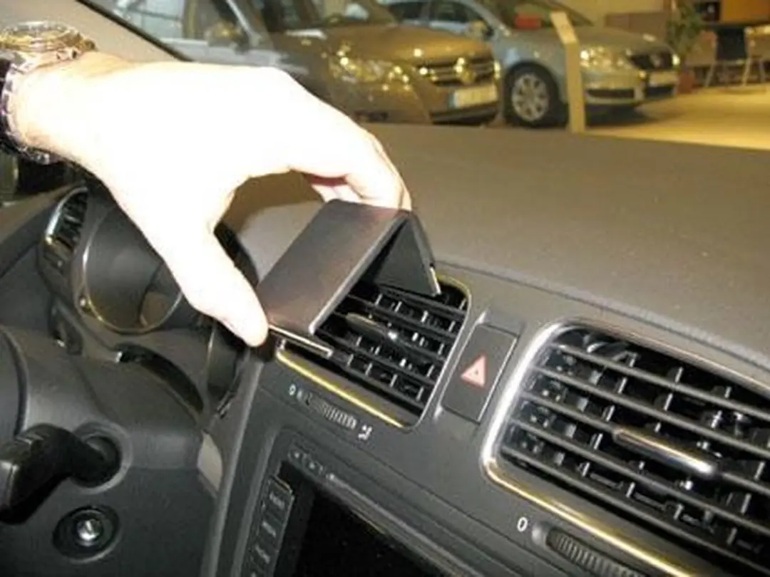Brodit ProClip 854260 Center Mount - Volkswagen Golf 6/Variant 2009-2012 - Zwart