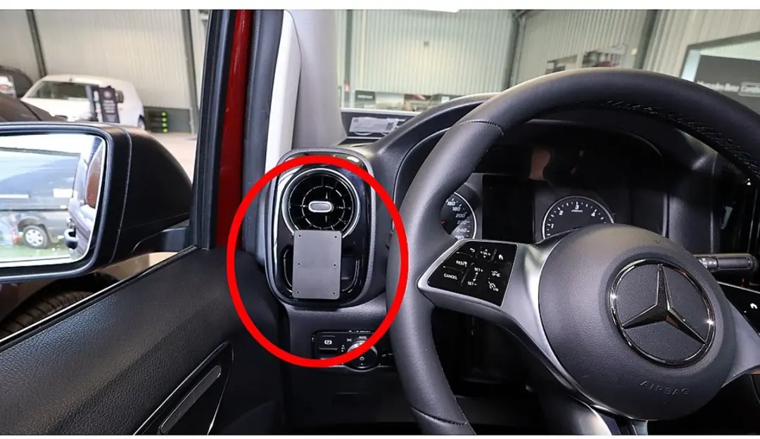 Brodit ProClip Mercedes Vito 2024