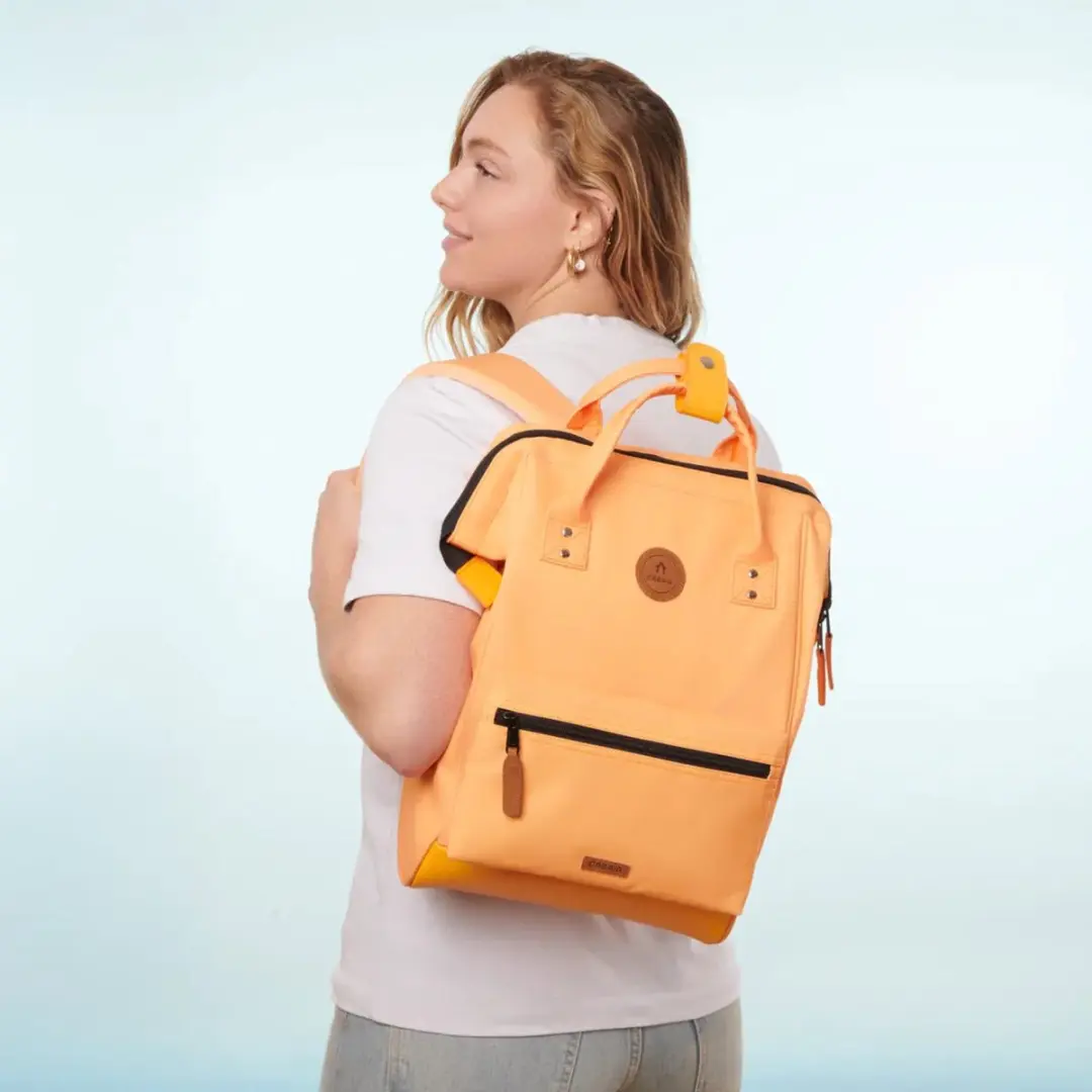 Cabaïa Adventurer Bag Medium 13" - Geel