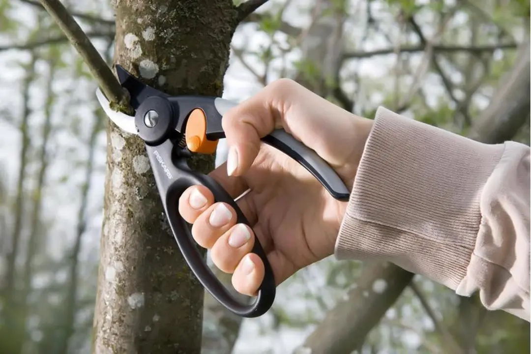 Fiskars Elegance Bypass Snoeischaar 20mm - Softgrip - afbeelding 5 van 5