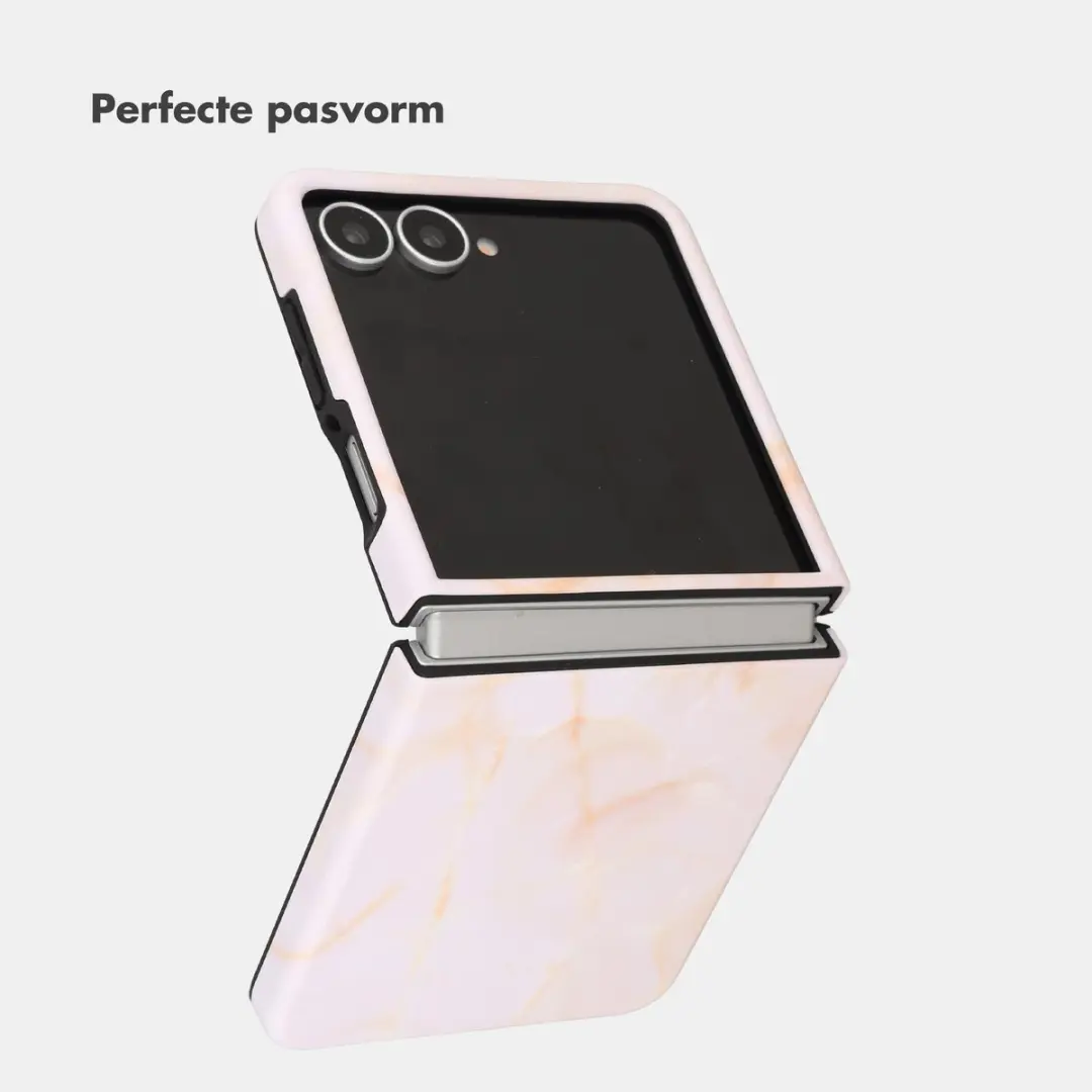 Selencia Hoesje Samsung Galaxy Z Flip8 - Golden Beige Marble - afbeelding 6 van 6