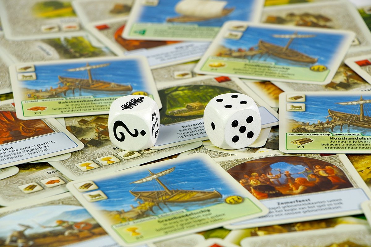999 Games - Catan: Het Duel - Donkere & Gouden Tijden - Kaartspel - uitbreiding