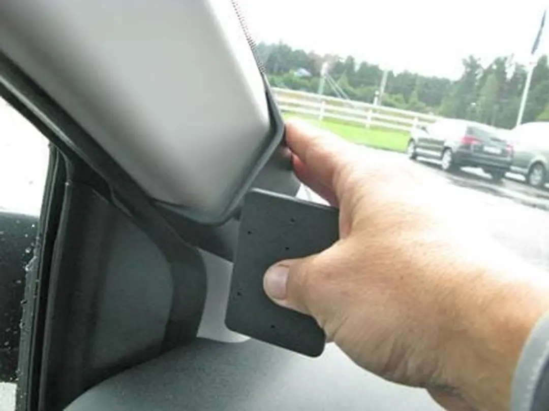 Brodit ProClip 805036 Citroën C1/Peugeot 108