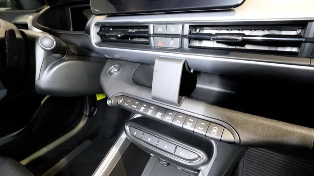 Brodit Proclip Alfa Romeo Junior 24 Center Mount - Zwart