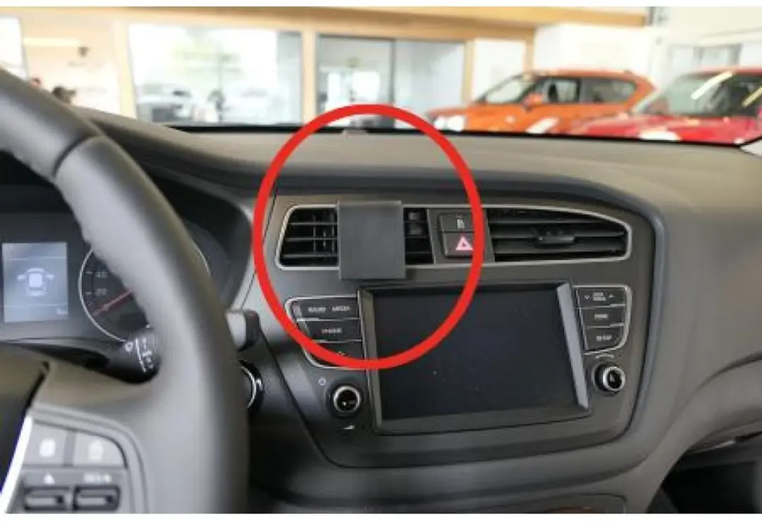 Brodit ProClip 855551 Hyundai i20 Center Mount