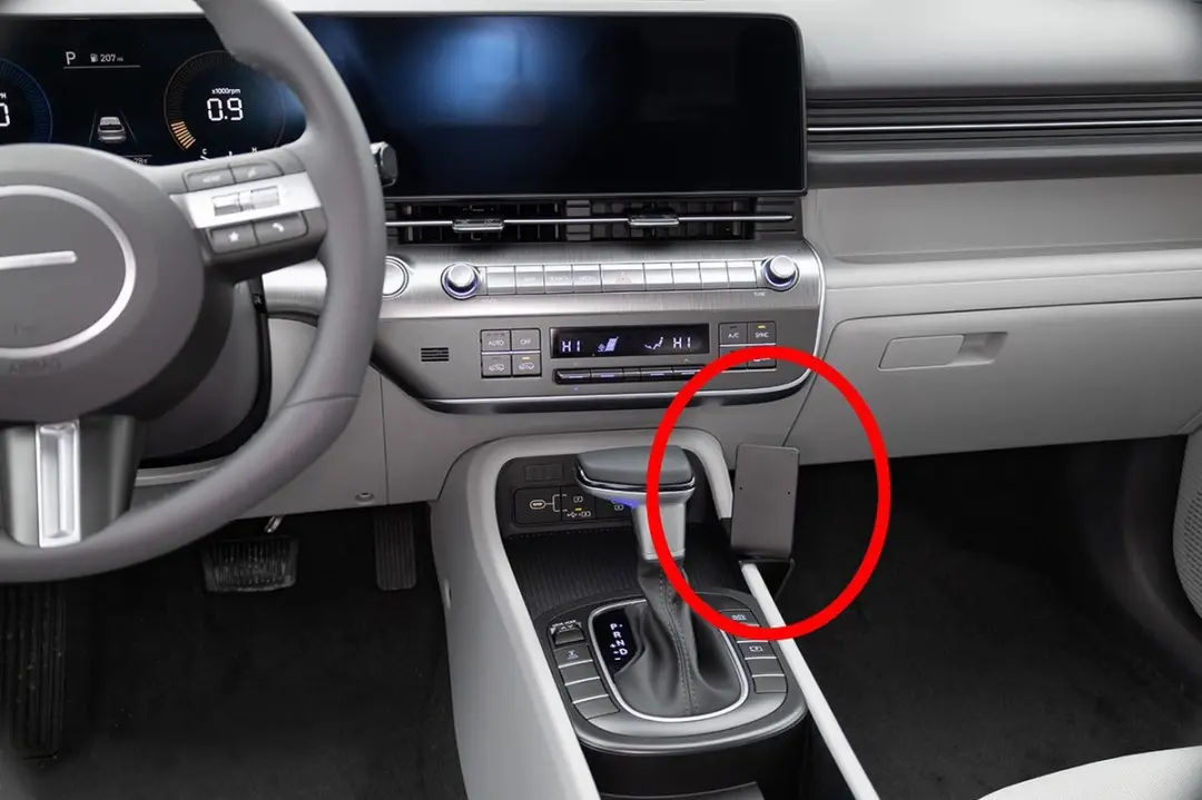 Brodit Proclip Hyundai Kona 24 Console Mount