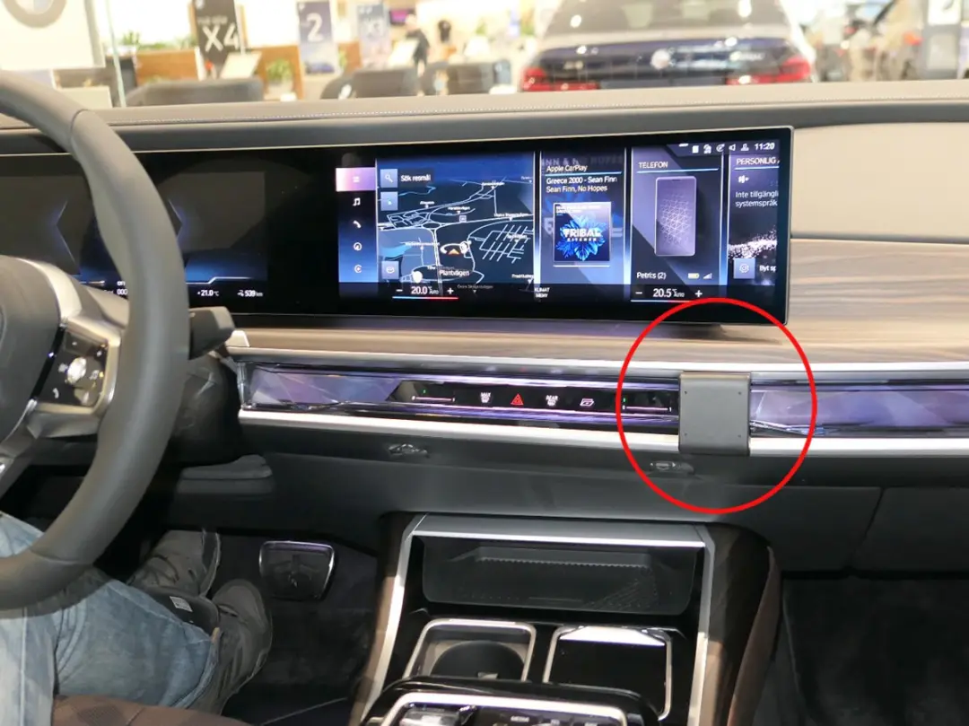 Brodit Proclip BMW i7 G70 855852 Angled Mount