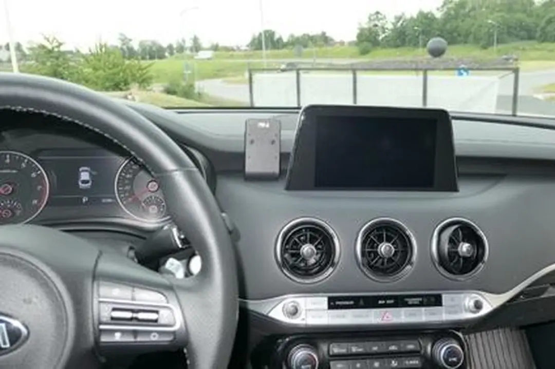 Brodit ProClip Kia Stinger 2018-2023 Center Mount Houder