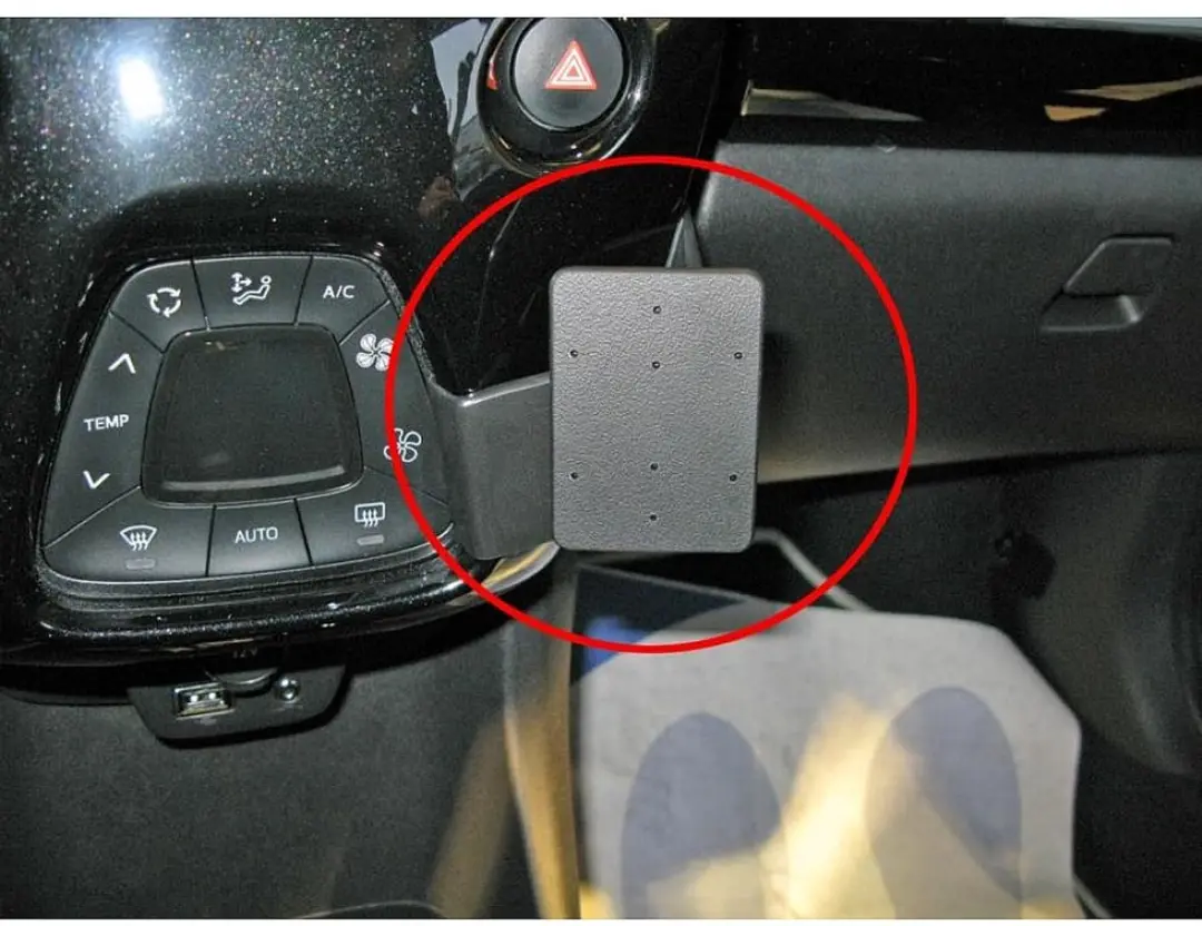 Brodit ProClip 855051 Citroën C1/Peugeot 108/Toyota Aygo