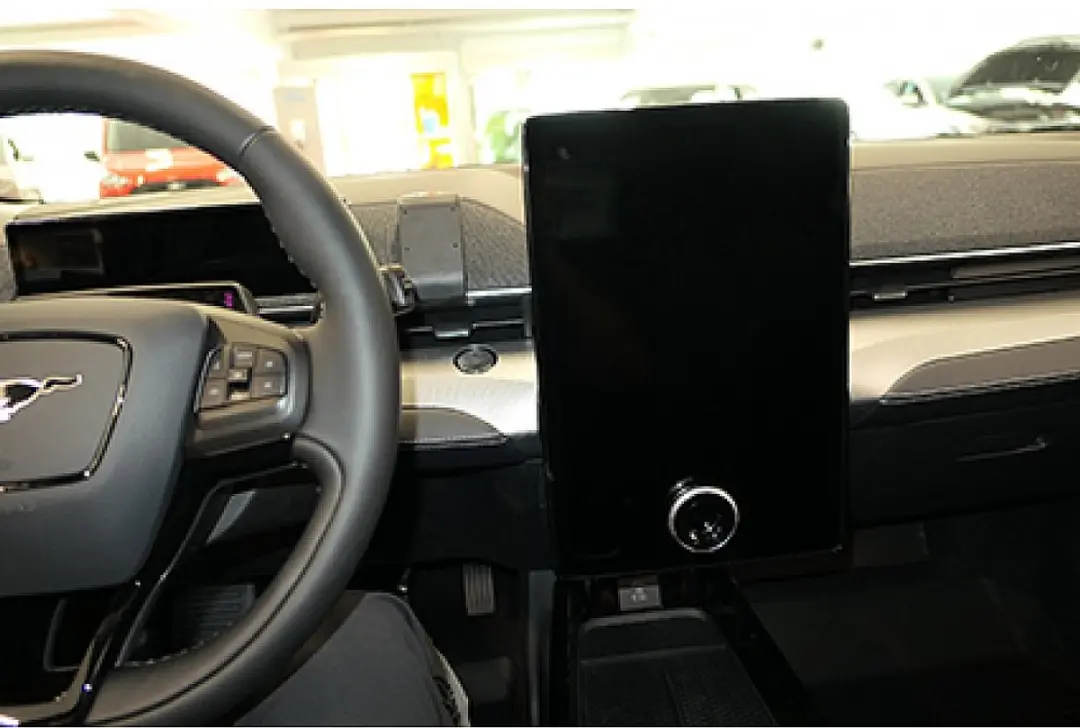 Brodit ProClip Center Mount Ford Mustang Mach-E 2020