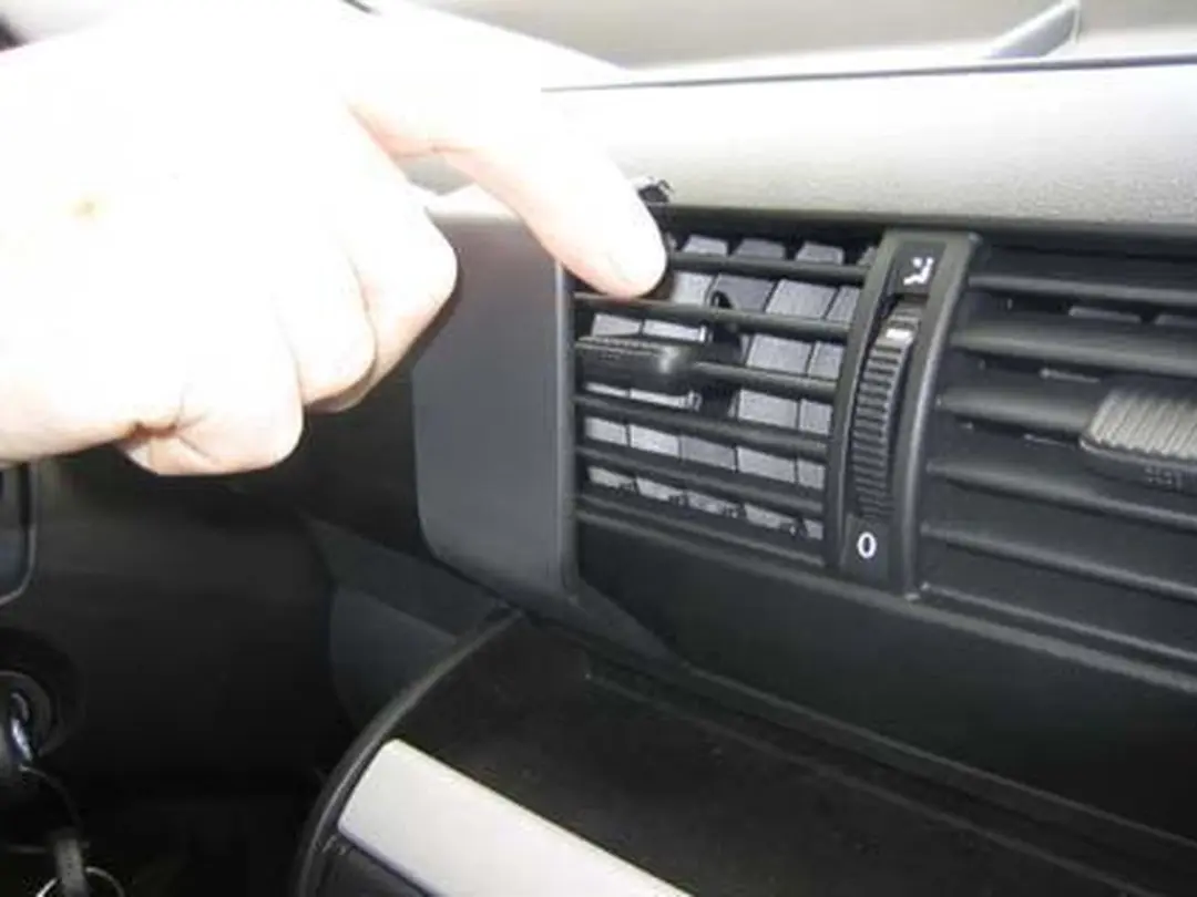 Brodit ProClip 853620 Volkswagen Fox Center Mount - Zwart