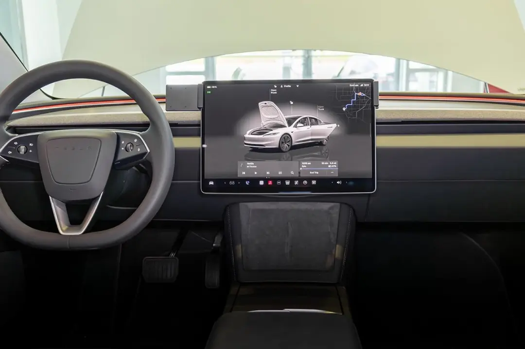 Brodit Proclip Tesla Model 3 24½ Center Mount