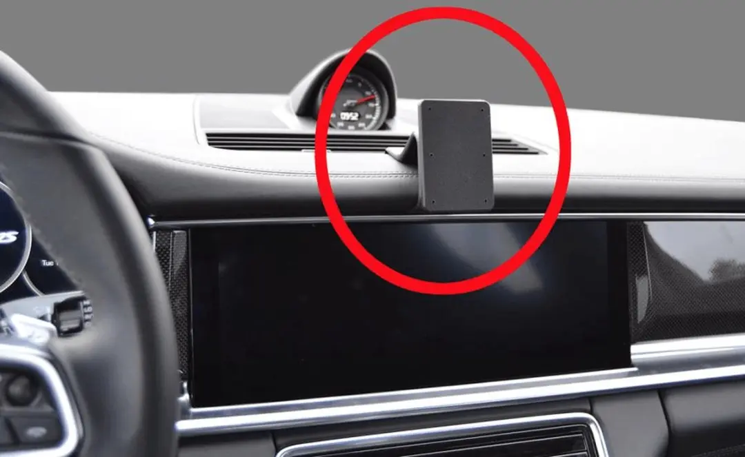 Brodit Proclip Porsche Panamera 18- Center Mount