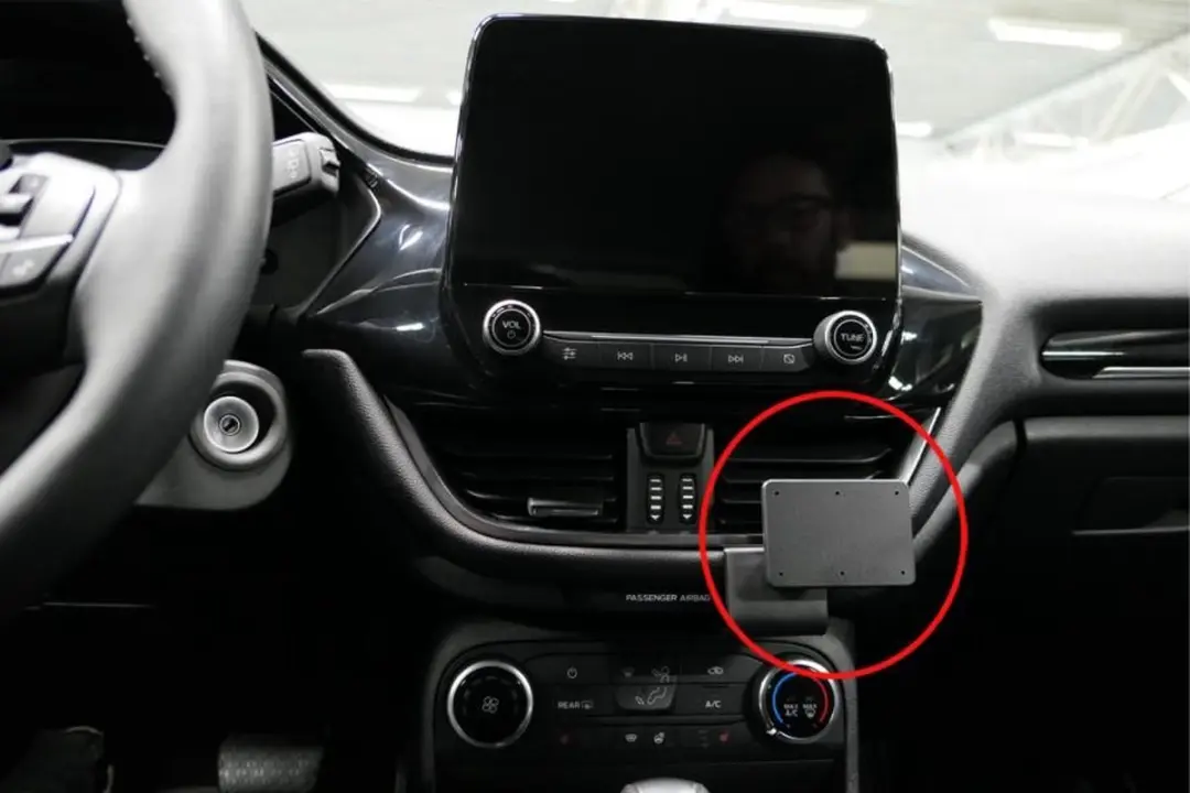 Brodit ProClip houder geschikt voor Ford Fiesta 2018-2023 Angled mount