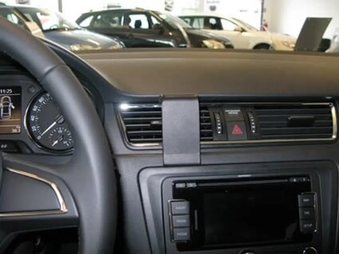Brodit ProClip houder geschikt voor Seat Toledo 2013-2018- Skoda Rapid 2013-2015