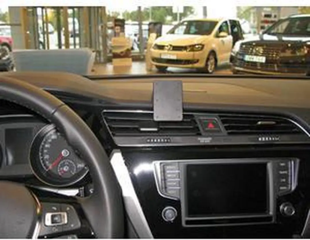 Brodit ProClip houder geschikt voor Volkswagen Touran 2016