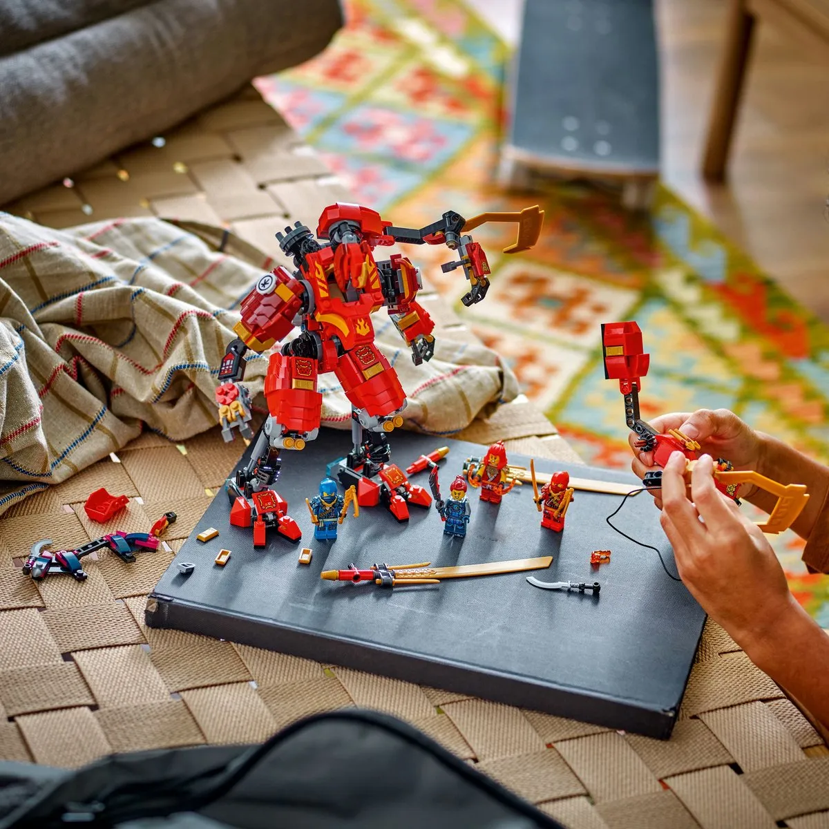 LEGO Ninjago Kai's Ninjaklimmecha 71812 - 623 Stukken - afbeelding 6 van 6