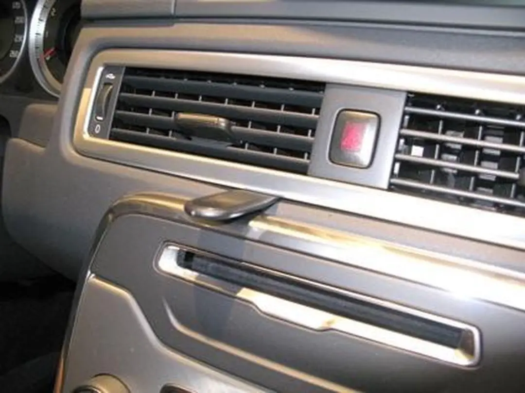 Brodit ProClip Volvo Center Mount 854676 - Zwart