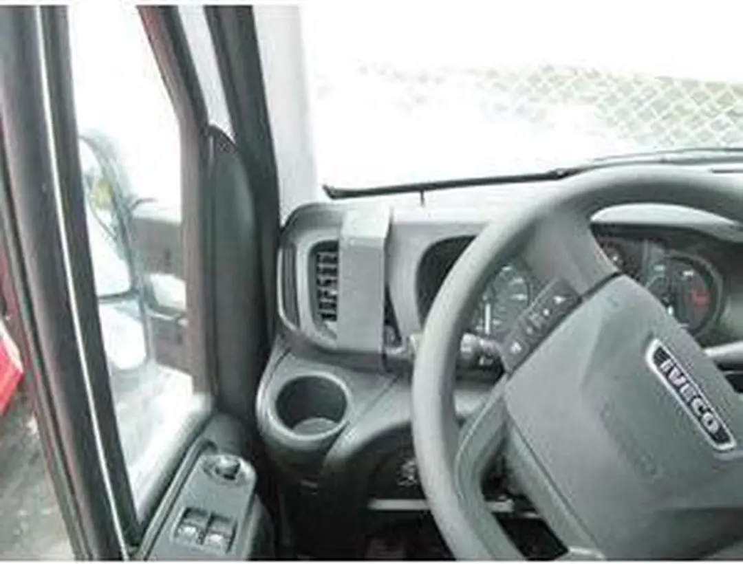 Brodit ProClip 805090 Iveco Daily 2015 Houder
