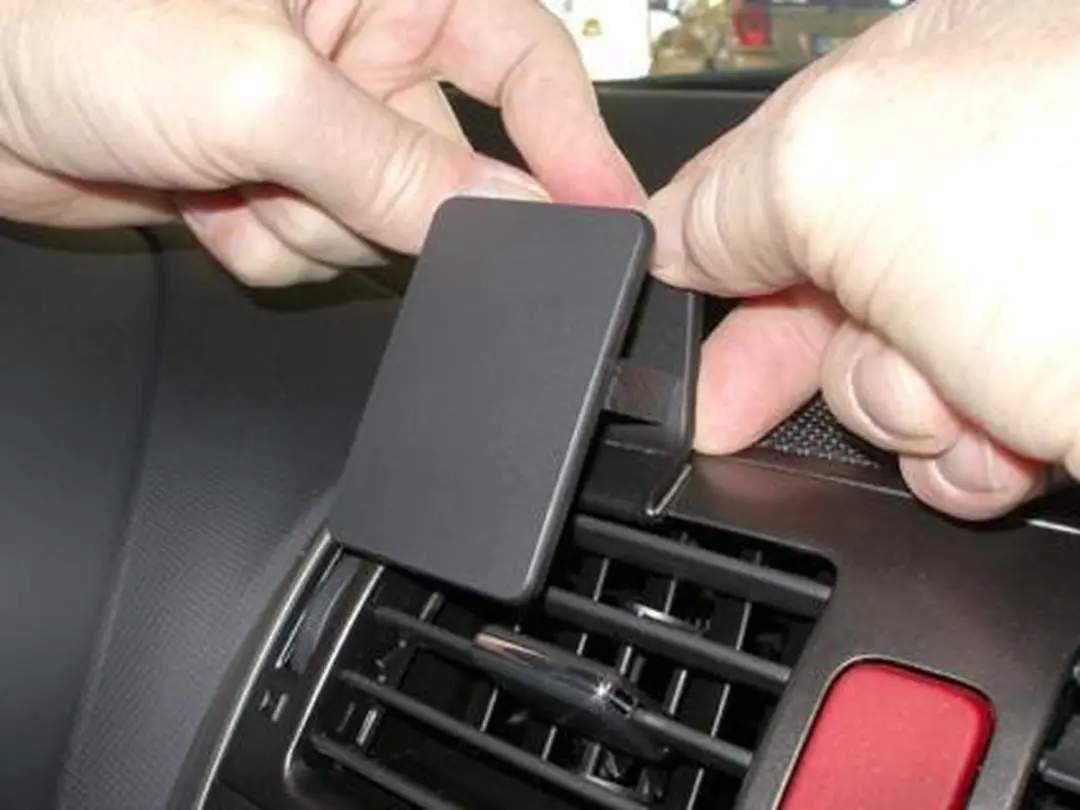 Brodit ProClip 853984 Toyota Auris Center Mount - Zwart
