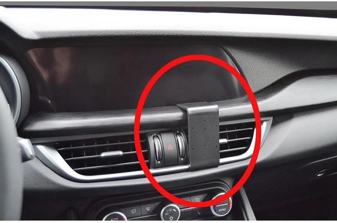 Brodit ProClip Angled Mount Alfa Romeo Stelvio 2016