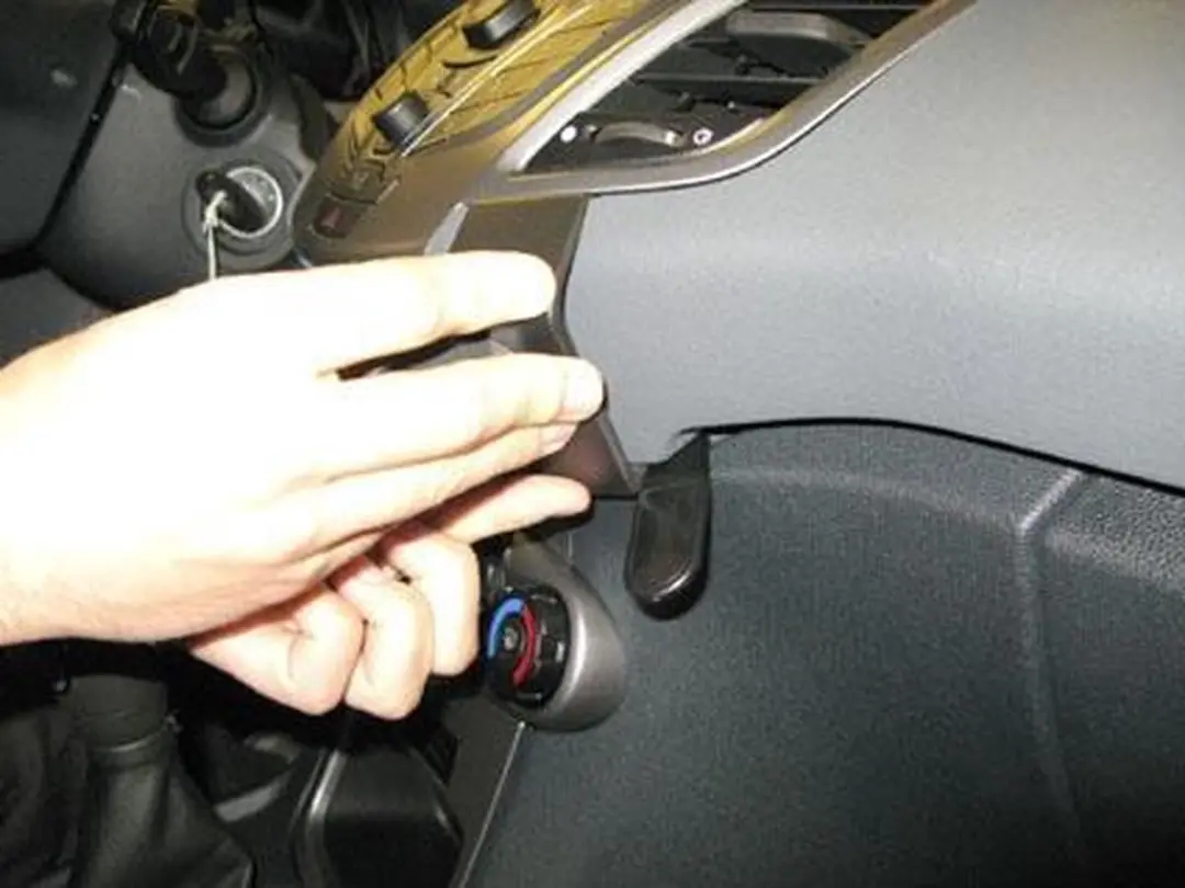 Brodit Proclip 854252 Ford Fiesta 09-17 - Zwart